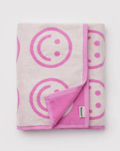 Load image into Gallery viewer, Bath Towel, Pink Happy