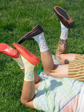 Load image into Gallery viewer, Flower Socks