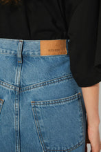 Load image into Gallery viewer, Moliere Skirt