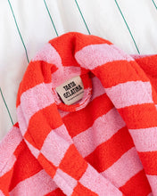 Load image into Gallery viewer, Poppy Bathrobe