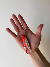 Load image into Gallery viewer, Crab Claw Lighter