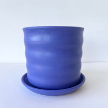 Load image into Gallery viewer, LAST ONE! Wavy Planter
