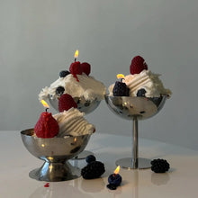 Load image into Gallery viewer, Mixed Berry Candles - 16 Pack