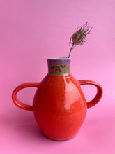 Load image into Gallery viewer, Lady Vase
