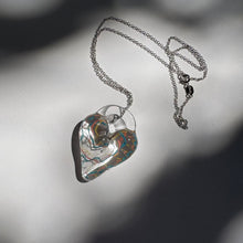 Load image into Gallery viewer, Glass Heart Necklace (Assorted Colours)