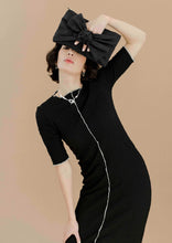 Load image into Gallery viewer, Oracle Dress, Wavy Black