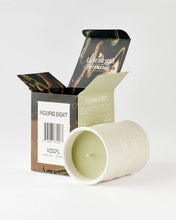 Load image into Gallery viewer, Figure Eight Candle