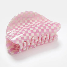 Load image into Gallery viewer, Juno Claw in Shortcake