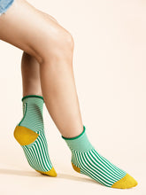 Load image into Gallery viewer, Corbusier Crew, Green