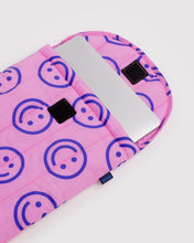 Load image into Gallery viewer, Puffy Laptop - Pop Pink Happy
