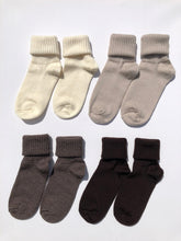Load image into Gallery viewer, Made in Canada Merino Socks (Multiple Sizes &amp; Colours)
