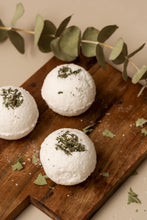 Load image into Gallery viewer, Peppermint &amp; Eucalyptus Bath Bomb
