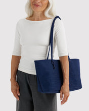 Load image into Gallery viewer, Medium Nylon Reversible Tote - Navy Mix
