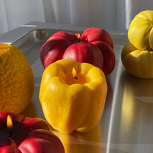 Load image into Gallery viewer, Bell Pepper Candle
