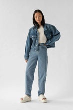 Load image into Gallery viewer, 90s Baggy Jeans
