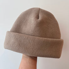 Load image into Gallery viewer, Fleece Toque, taupe
