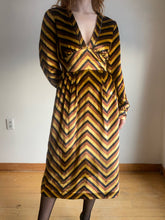 Load image into Gallery viewer, Marc by Marc Jacobs velvet chevron dress (s/m)
