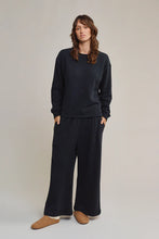 Load image into Gallery viewer, Shasta Fleece Sweatpant - Olive Green
