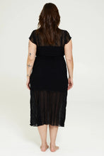 Load image into Gallery viewer, Mariposa Lace Midi Dress w/slip, Black
