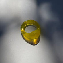 Load image into Gallery viewer, Glass Ring (Assorted Colours)
