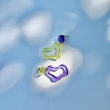 Load image into Gallery viewer, Squiggly Resin Blob Earrings
