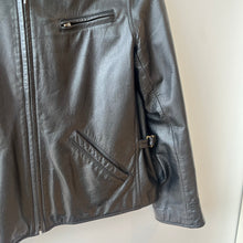 Load image into Gallery viewer, Early 2000s Ralph Lauren leather jacket (medium)
