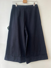 Load image into Gallery viewer, Labo.Art Ultra Wide Pants, Size 1
