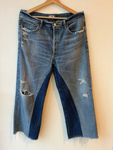 Load image into Gallery viewer, Citizens of Humanity two tone jeans (30)
