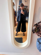 Load image into Gallery viewer, Labo.Art Ultra Wide Pants, Size 1
