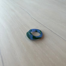 Load image into Gallery viewer, Glass Ring (Assorted Colours)
