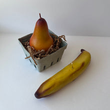 Load image into Gallery viewer, Banana Candle
