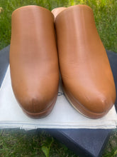 Load image into Gallery viewer, Rachel Comey Bose Clogs
