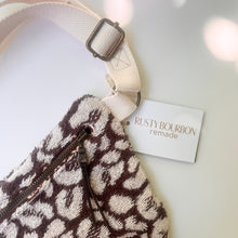 Load image into Gallery viewer, Heritage Sling Bag, Leopard
