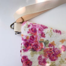 Load image into Gallery viewer, Heritage Sling Bag, Geo/Floral
