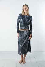 Load image into Gallery viewer, Stone Long Sleeve
