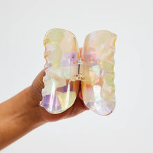 Load image into Gallery viewer, Suki Claw - Moonlight
