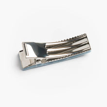 Load image into Gallery viewer, Lucy Cloud XL Alligator Clip
