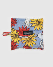 Load image into Gallery viewer, Floral Snoopy Peanuts Baggu
