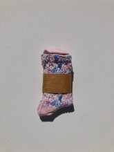 Load image into Gallery viewer, Flower Market Socks
