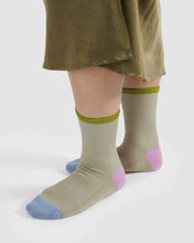 Load image into Gallery viewer, Ribbed Socks, Stone Mix
