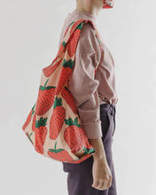 Load image into Gallery viewer, Strawberry Baggu
