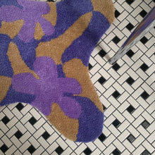 Load image into Gallery viewer, Checkered Flubber Rug
